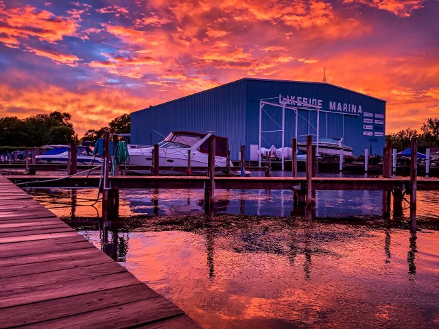 Lakeside Marina is a Chaparral Boats boat dealership located in Oshkosh, WI