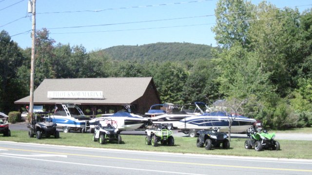 Pilot Knob Marina is a Chaparral Boats boat dealership located in Lake George, NY