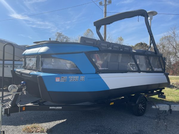 Pre-Owned 2021 Power Boat for sale