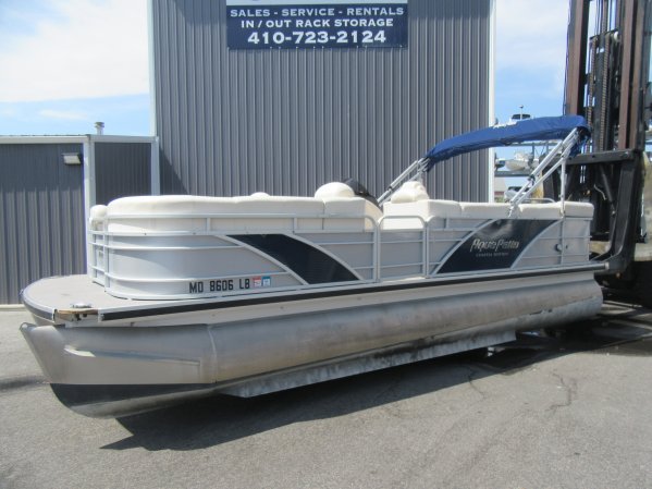 Used 2013  powered Power Boat for sale