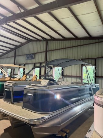 Used 2027 Avalon Pontoon Power Boat for sale