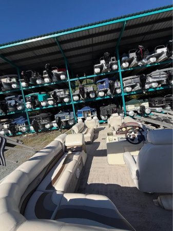 Pre-Owned 2006 Avalon Pontoon Paradise 2485 for sale